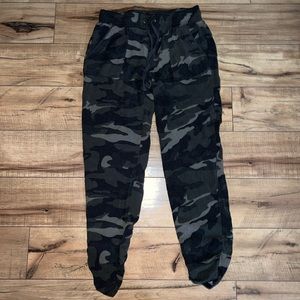 camo pants